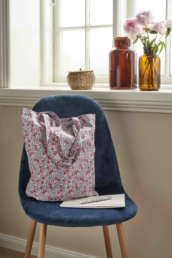 Tote bag deals sostrene grene