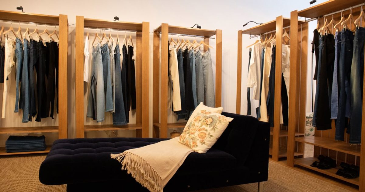 Salsa Jeans unveils ‘The Confidence Room’ in Dublin City Centre